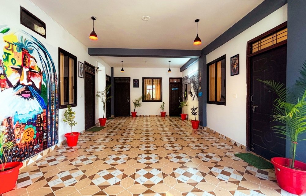 Best Hostel in Laxman Jhula Rishikesh
