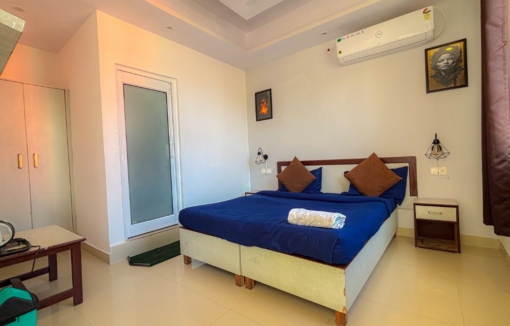 Best Hostel in Tapovan Rishikesh
